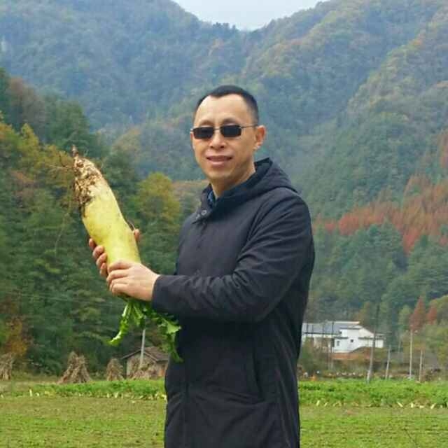 墨迹男的第一张照片--南靖征婚网