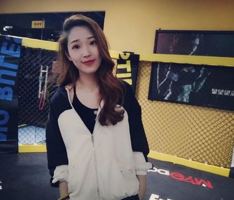 平ling的第三张照片--南靖征婚网