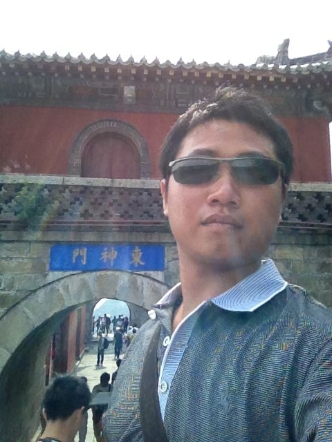 不想孤独终老的第一张照片--南靖征婚网