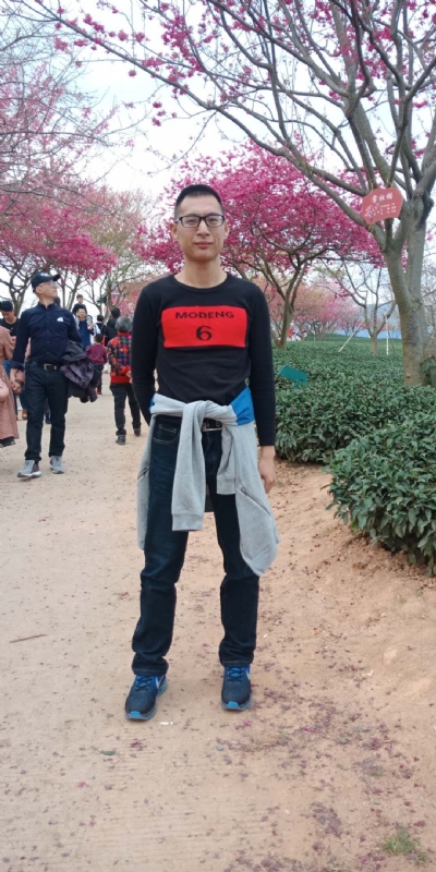 小梁的第二张照片--南靖征婚网