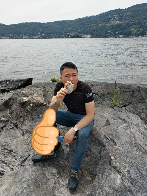 绚烂背后的平淡的第一张照片--南靖征婚网