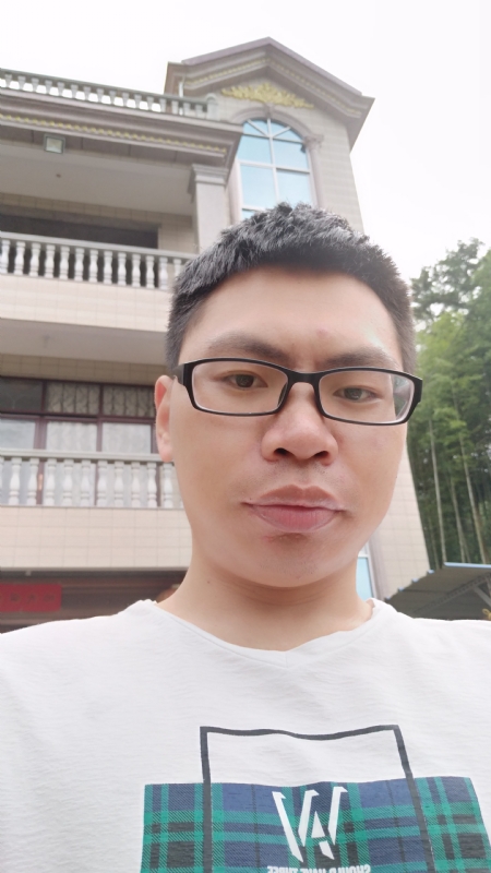 找一个人的第一张照片--南靖征婚网