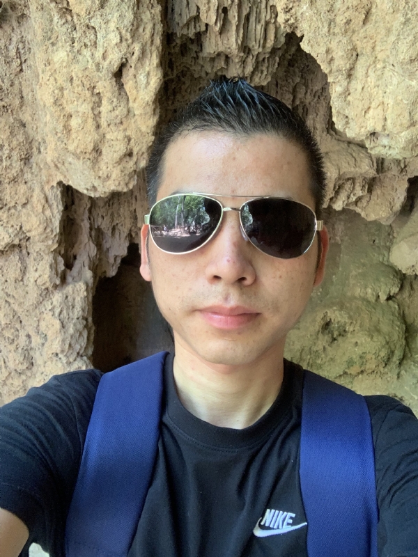 高兴的第一张照片--南靖征婚网