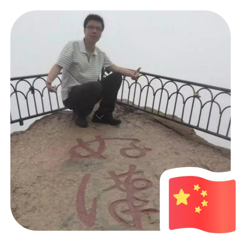 一只小虎牙的第一张照片--南靖征婚网