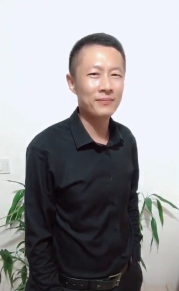 地huhi的第一张照片--南靖征婚网