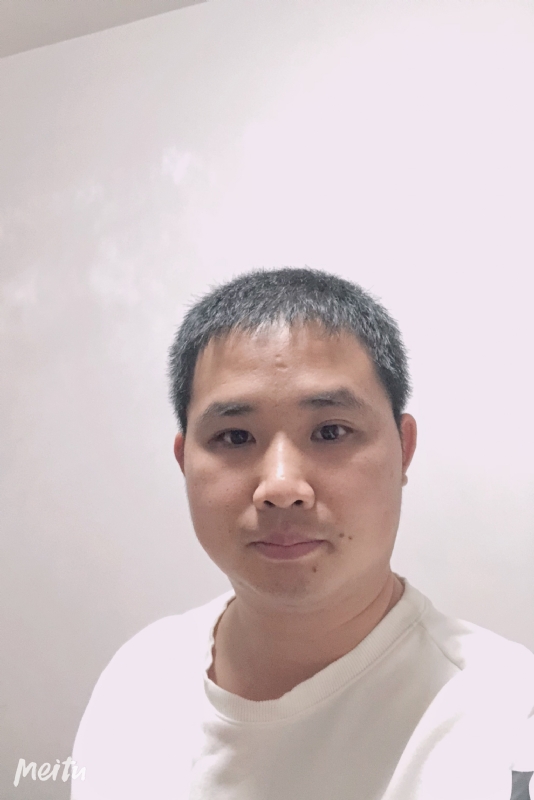 小梁的第一张照片--南靖征婚网