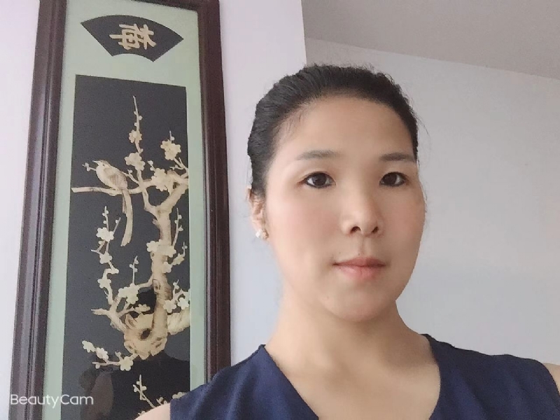 微笑的第一张照片--南靖征婚网