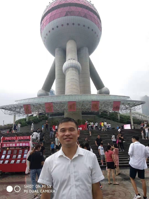 小猫吃老鼠的第一张照片--南靖征婚网