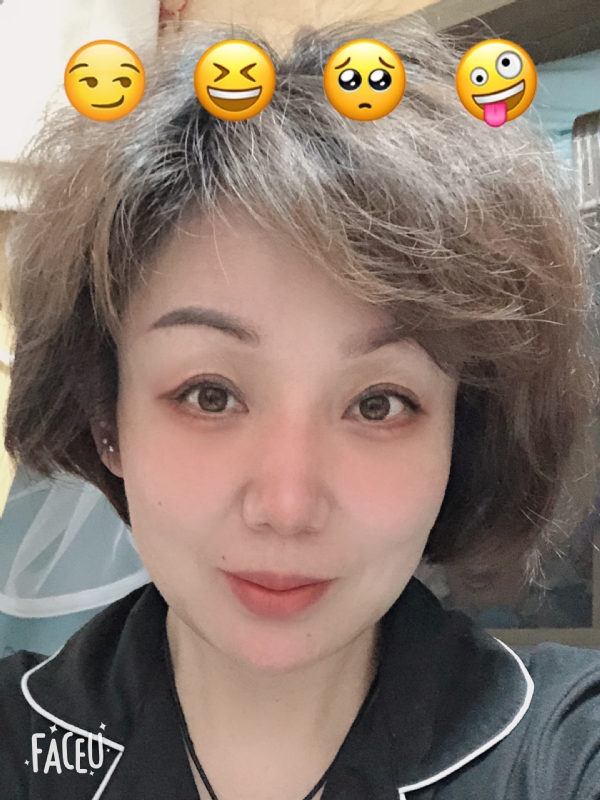 飘拂的第一张照片--南靖征婚网