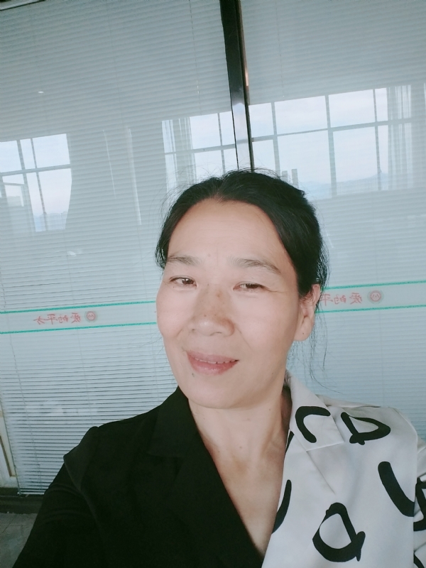 易莲的第一张照片--南靖征婚网