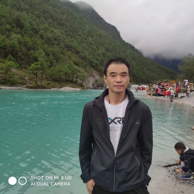 流星的第一张照片--南靖征婚网