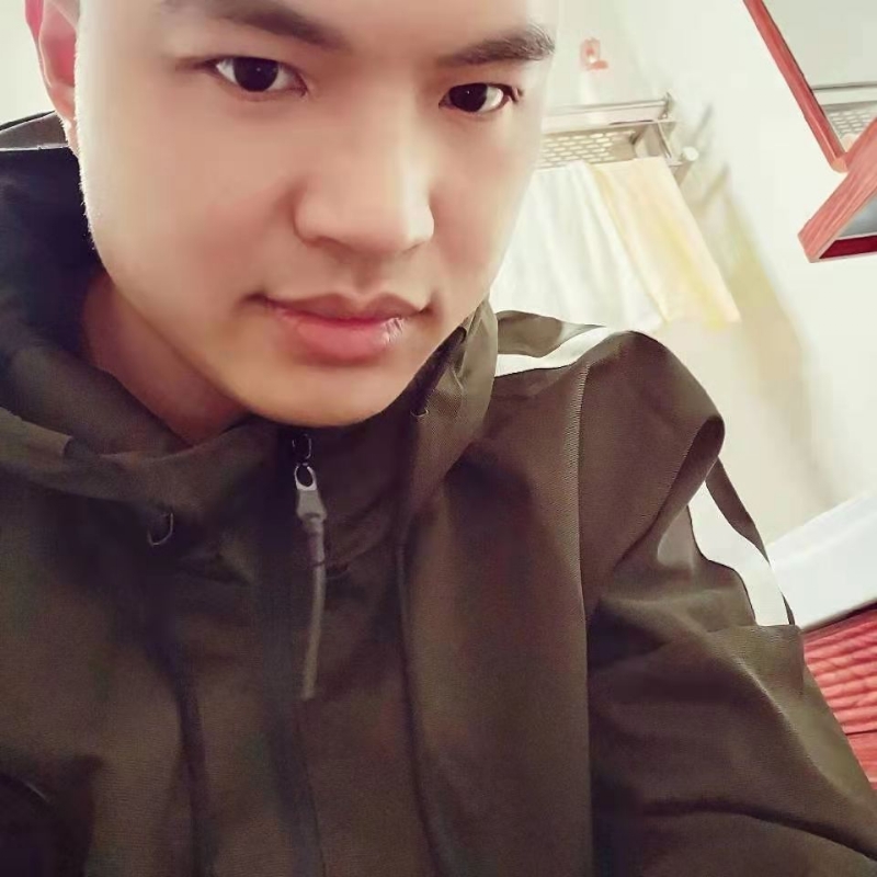 高大上的宅男的第一张照片--南靖征婚网