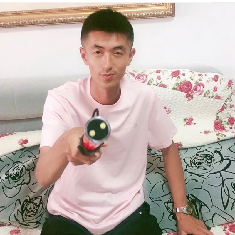 转身留下孤独的她的第一张照片--南靖征婚网