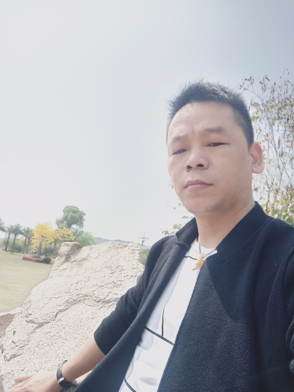 受伤的人的第一张照片--南靖征婚网