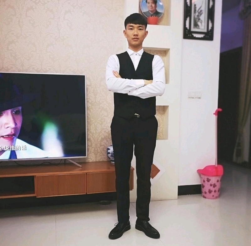 龙飞的第一张照片--南靖征婚网