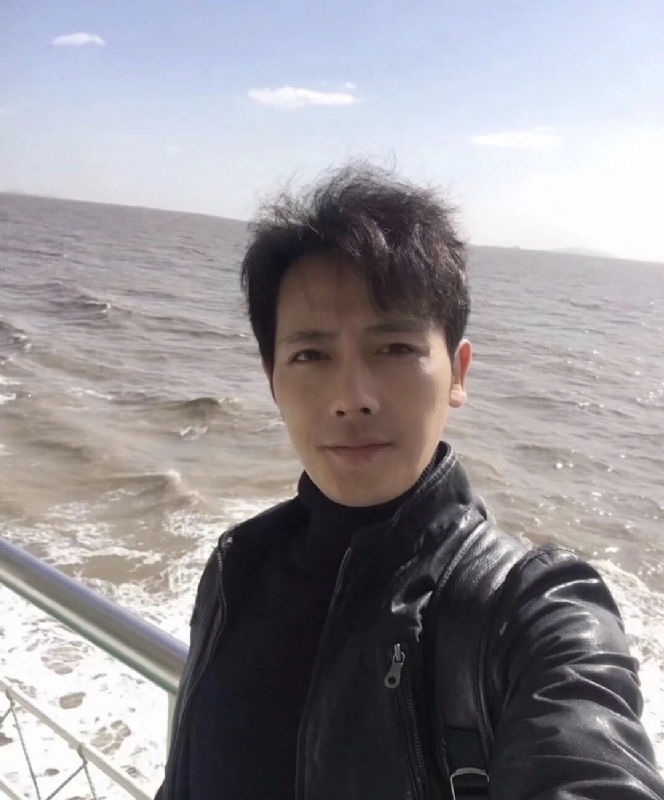 疯狂的小鱼的第一张照片--南靖征婚网