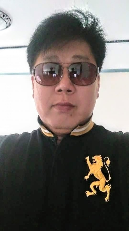 含笑半步癲的第一张照片--南靖征婚网