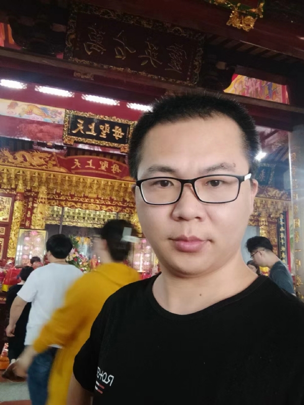 天哥的第一张照片--南靖征婚网