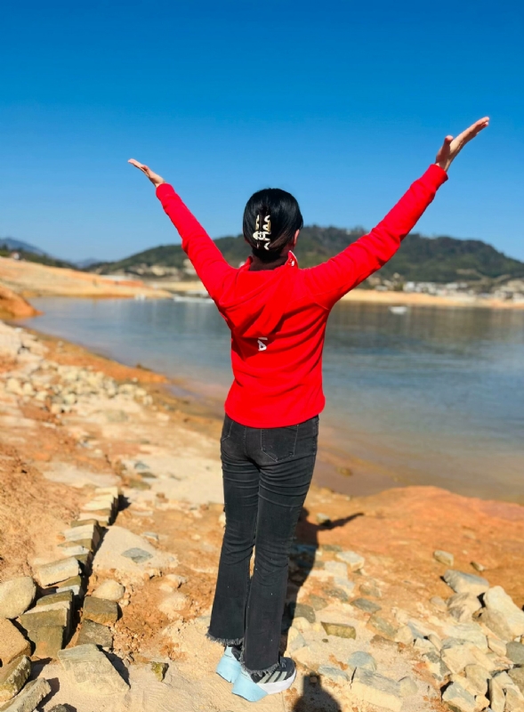 晚秋的第一张照片--南靖征婚网