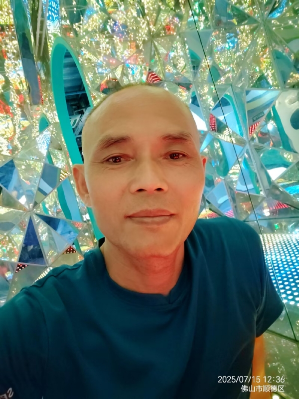 阿里睡不着的第一张照片--南靖征婚网